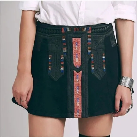 Free People New Romantics Mini Skirt Tribal Cheer Aztec Black XS Embroidered - Picture 1 of 11